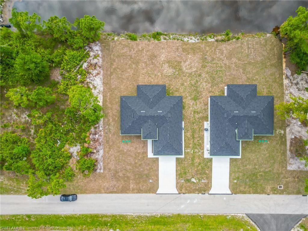 586 Genoa Ave S, Lehigh Acres, FL 33974 Photo