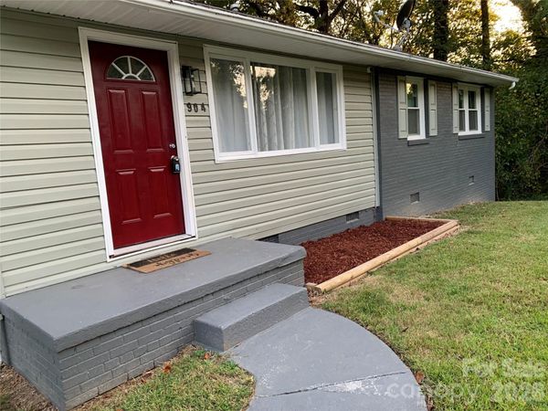 904 Stephens Street, Greensboro, NC 27406