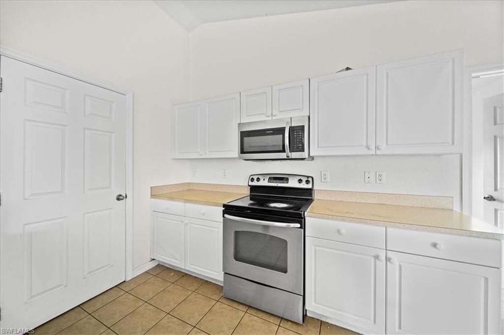 1019 Angelo Ave, Lehigh Acres, FL 33971 Photo