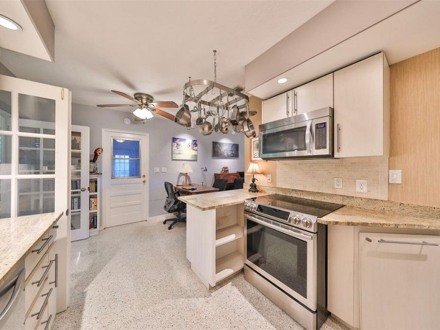 Property Image 30