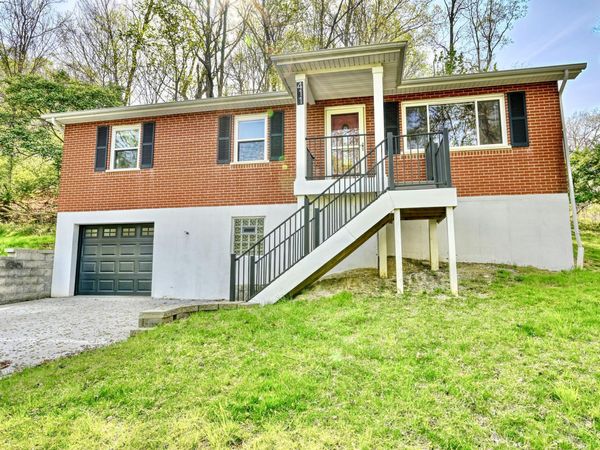 411 Chesapeake Avenue, Fort Thomas, KY 41075