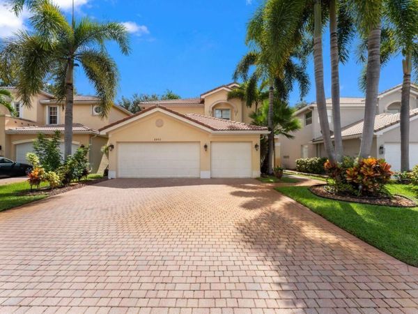 8492 Breezy Oak Way, Boynton Beach, FL 33473