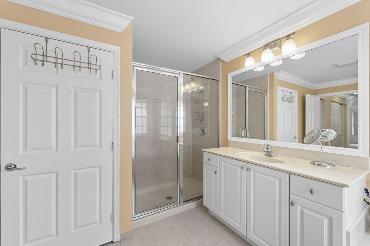 8492 Breezy Oak Way, Boynton Beach, FL 33473 Photo