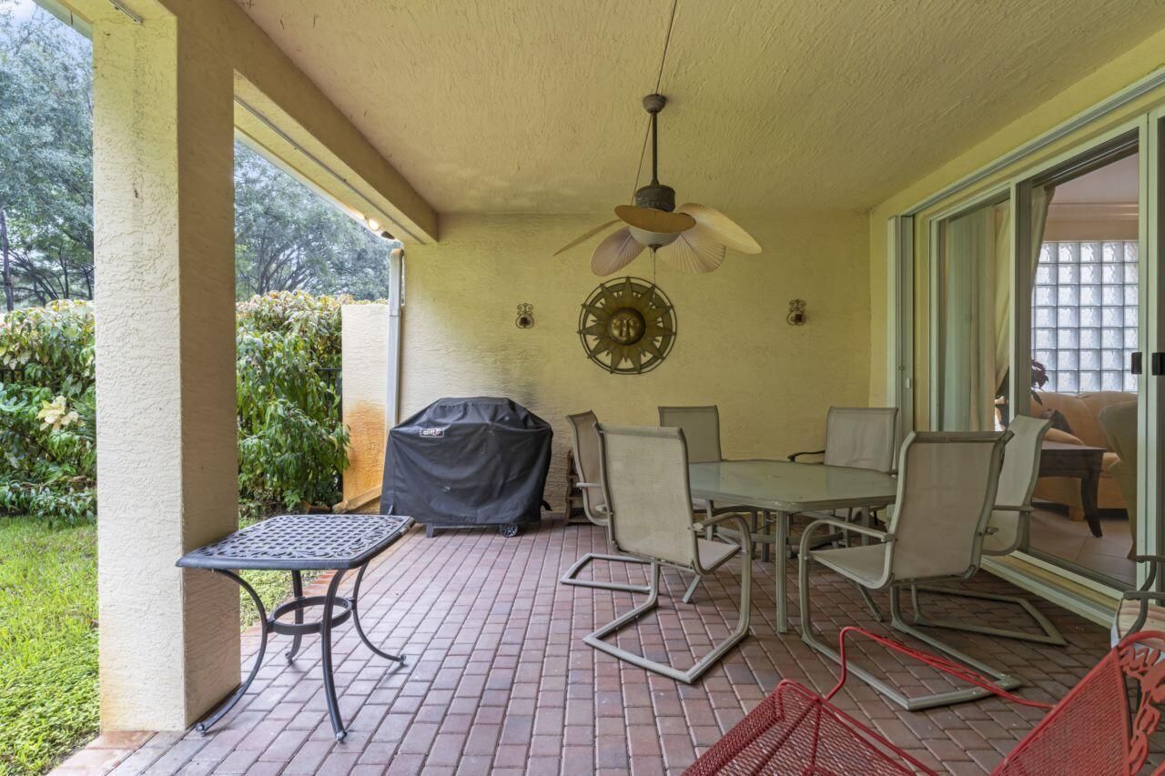 8492 Breezy Oak Way, Boynton Beach, FL 33473 Photo