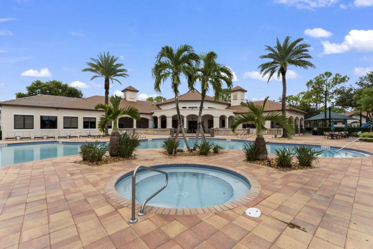 8492 Breezy Oak Way, Boynton Beach, FL 33473 Photo