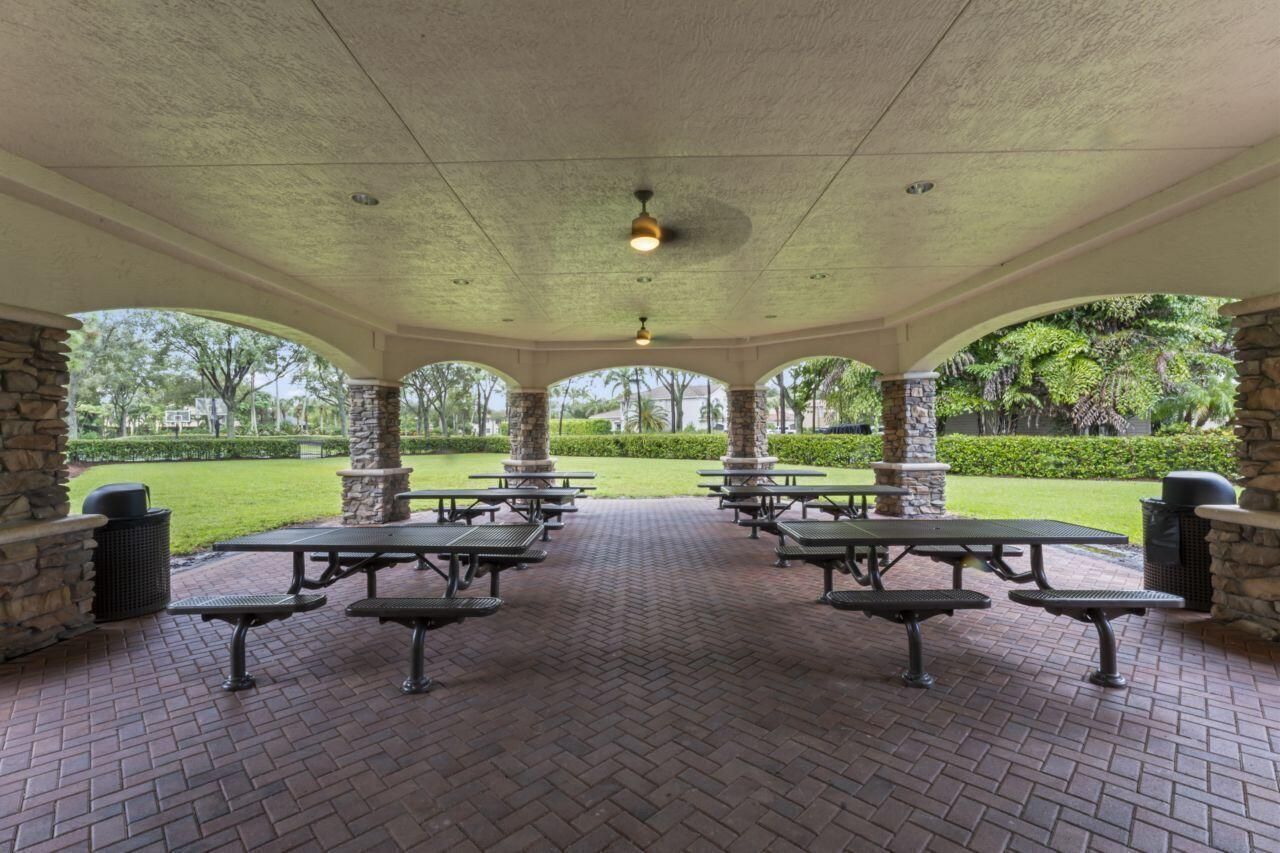 8492 Breezy Oak Way, Boynton Beach, FL 33473 Photo