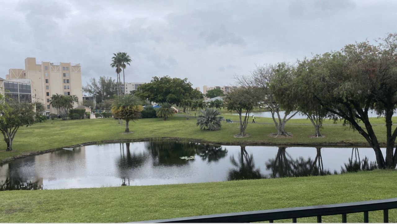 7006 Huntington Lane, Unit 204, Delray Beach, FL 33446 Photo