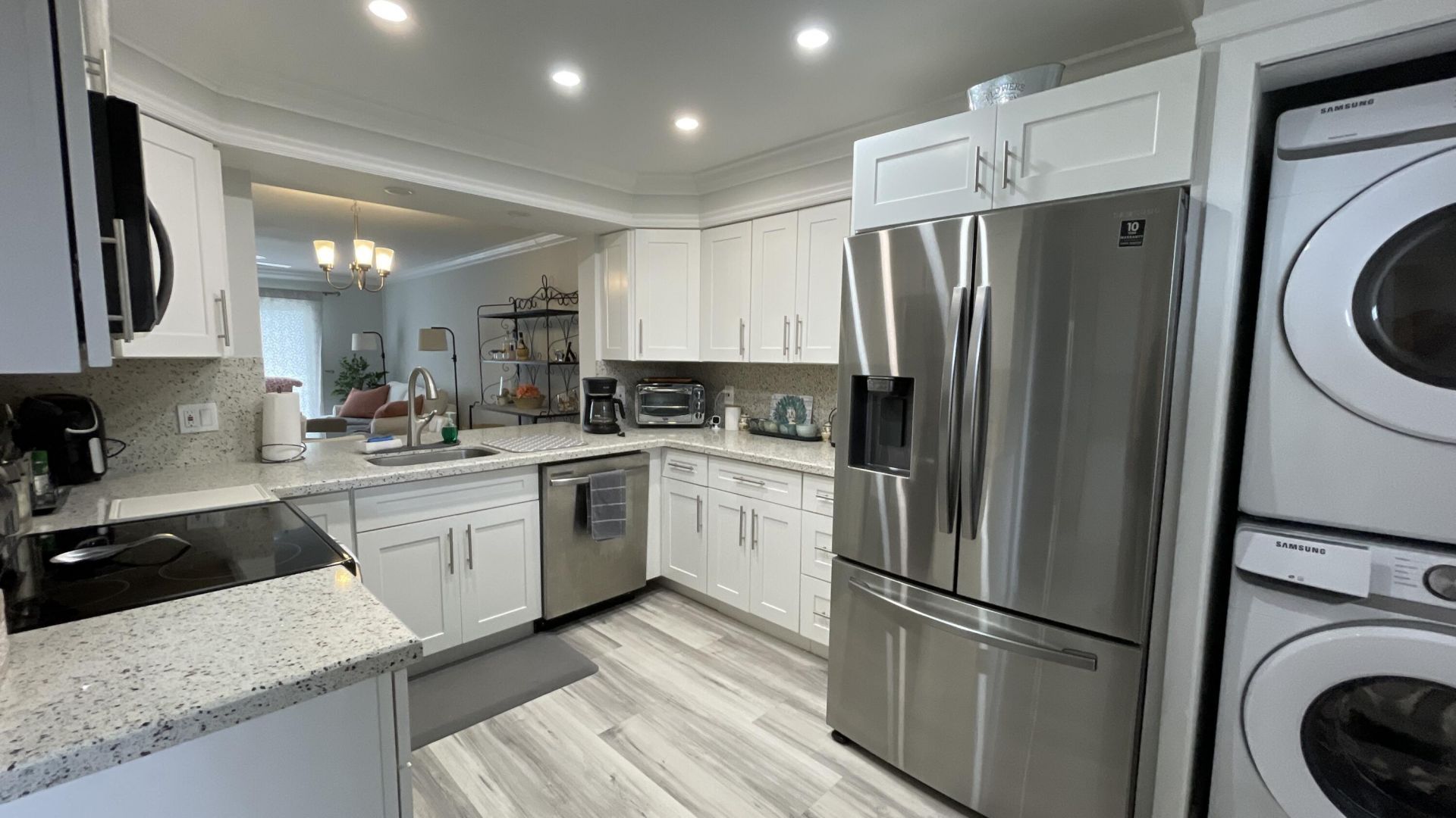 7006 Huntington Lane, Unit 204, Delray Beach, FL 33446 Photo