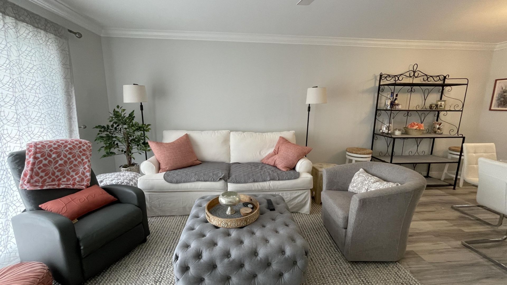 7006 Huntington Lane, Unit 204, Delray Beach, FL 33446 Photo