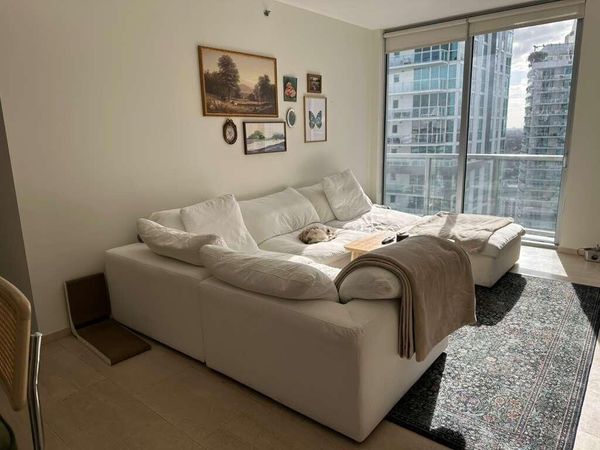 1060 Brickell Avenue, Unit 3711, Miami, FL 33131