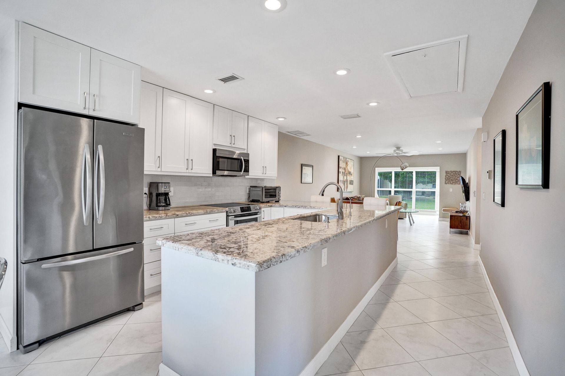 8620 Chevy Chase Drive, Boca Raton, FL 33433 Photo