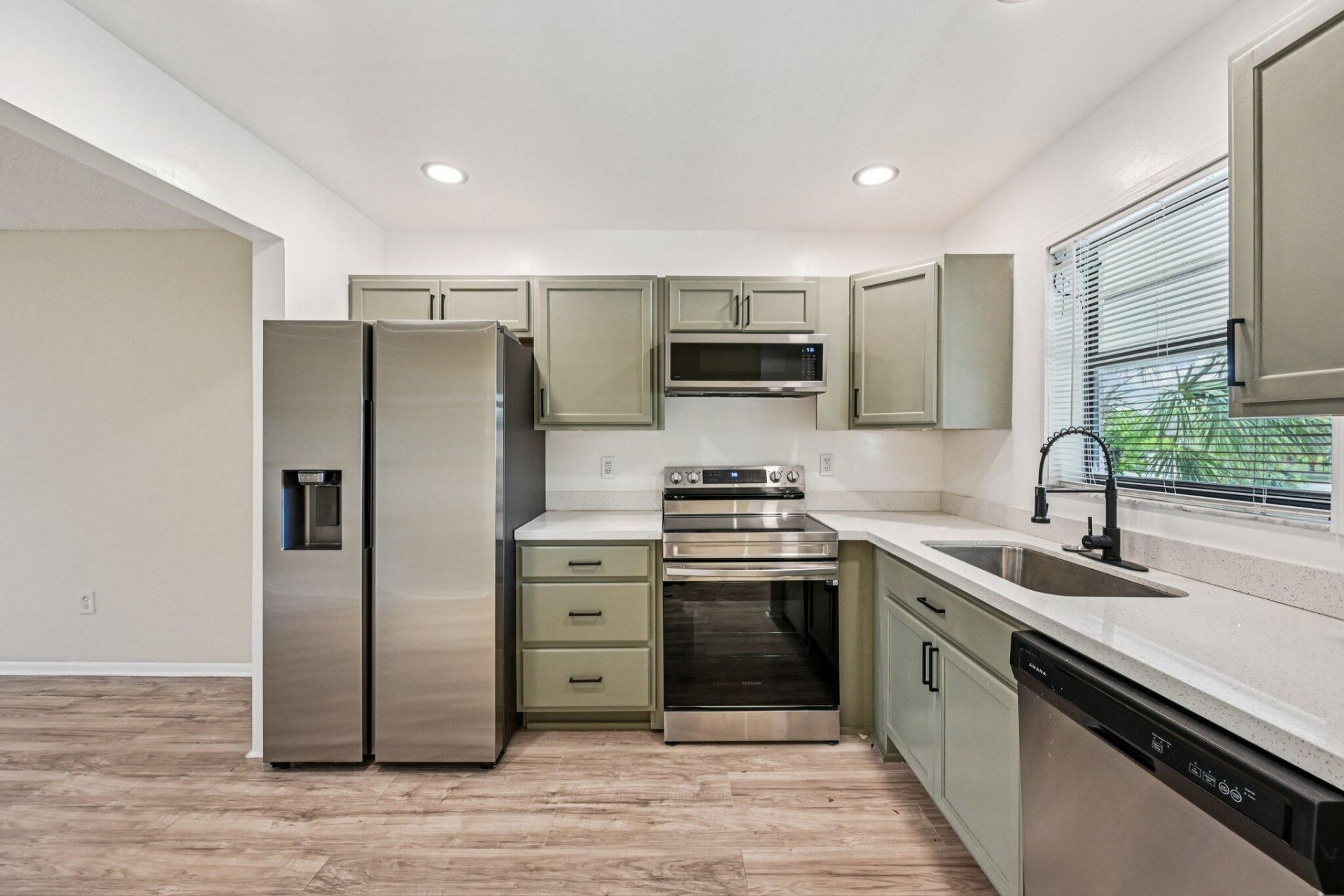 6001 Shakerwood Circle, Unit 203, Tamarac, FL 33319 Photo