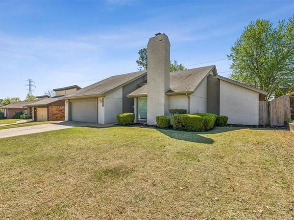 7416 NW 101st Street, Oklahoma City, OK 73162