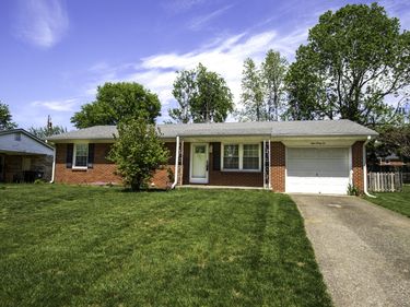 836 Kingsway Drive, Versailles, KY 40383