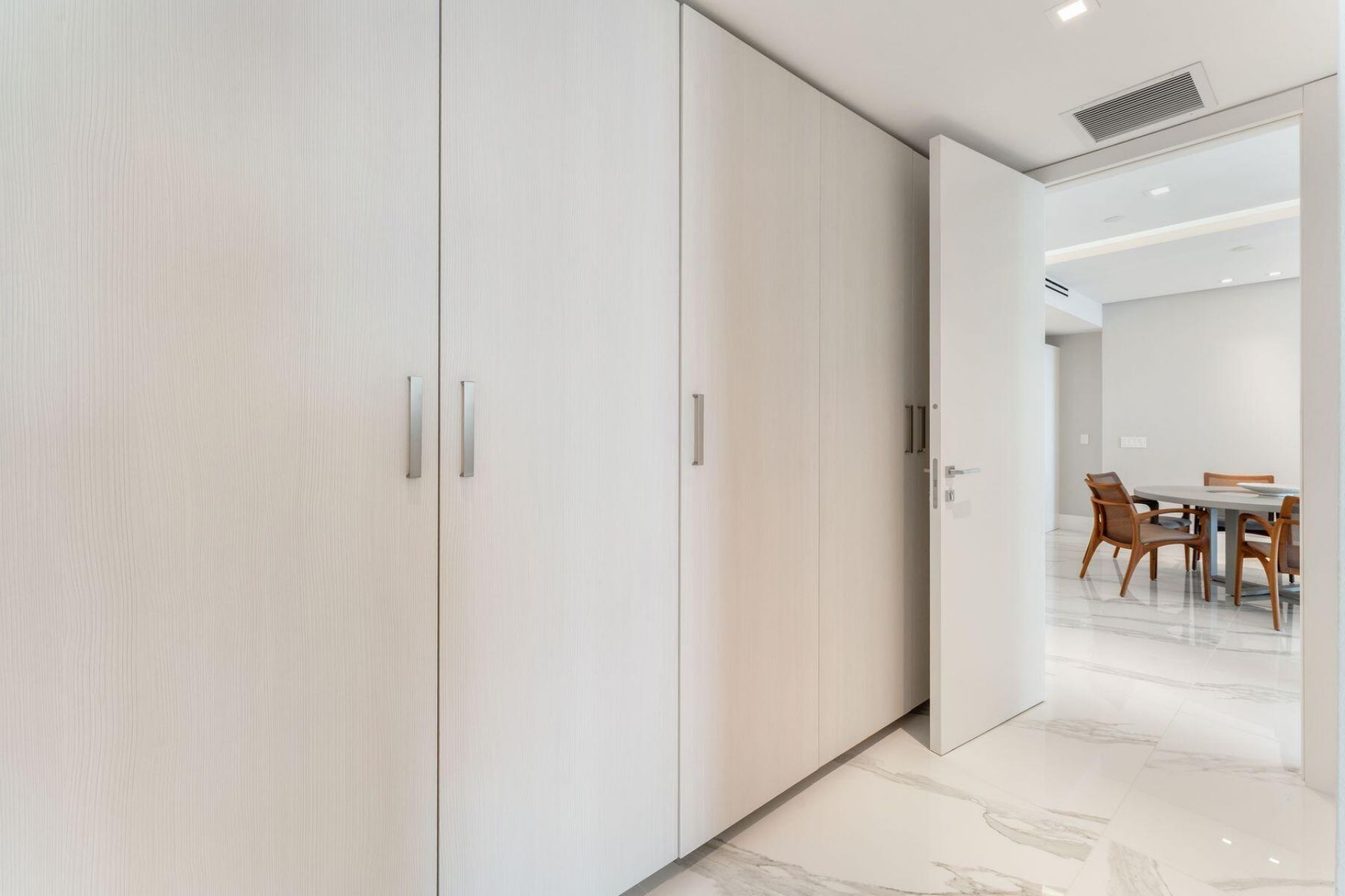 10201 Collins Avenue, Unit 1803, Bal Harbour, FL 33154 Photo