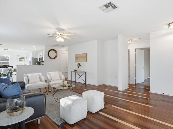 13525 Briarcreek LOOP , Manor, TX 78653