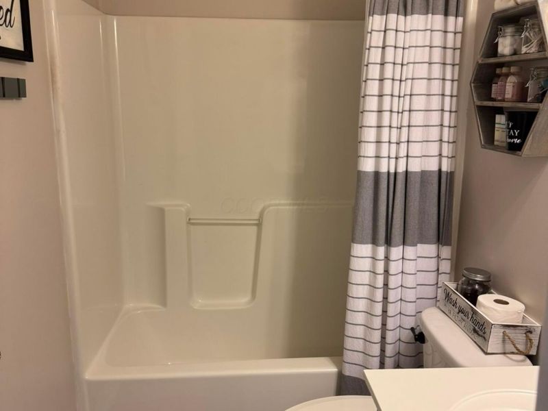 156 Georges Creek Drive , Pickerington, OH 43147 Photo 11