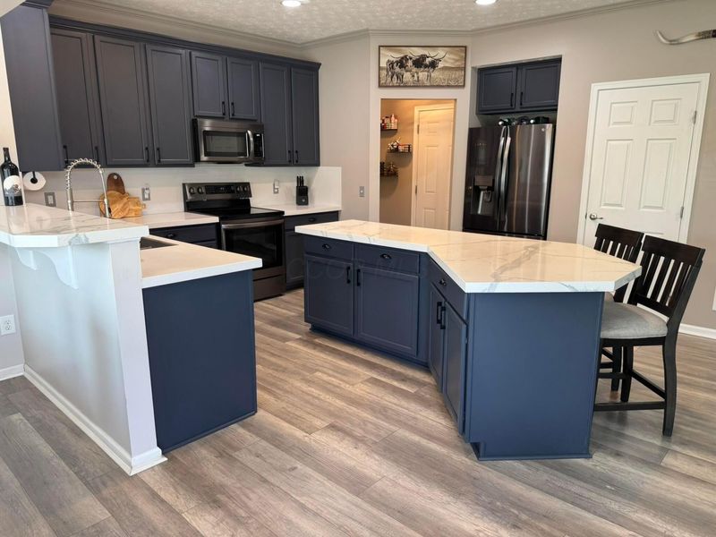 156 Georges Creek Drive , Pickerington, OH 43147 Photo 2