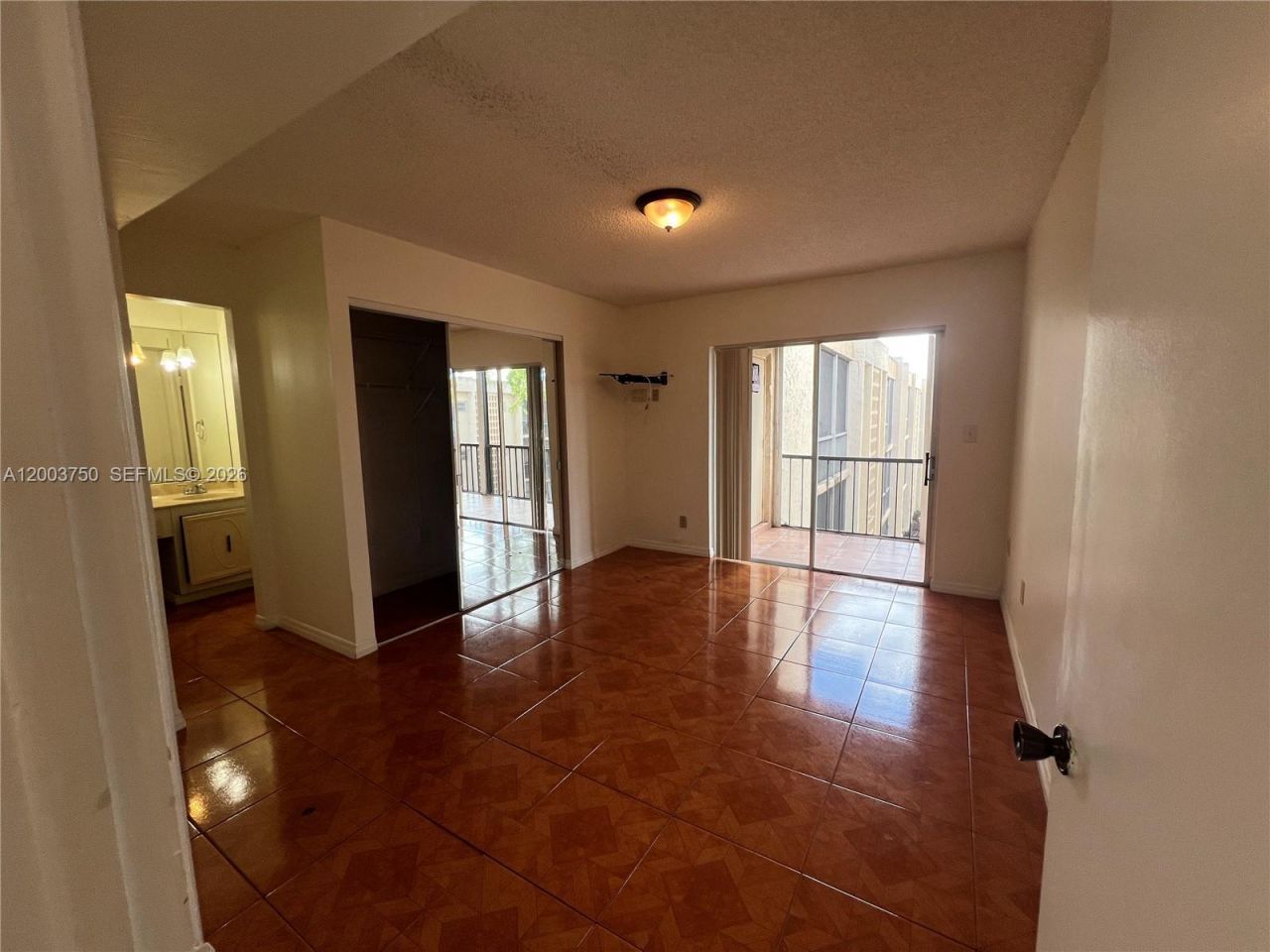 8401 SW 107th Ave , Unit 322E, Miami, FL 33173 Photo