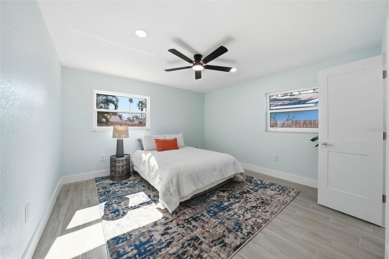5611 Venetian Boulevard Ne, Saint Petersburg, FL 33703 Photo