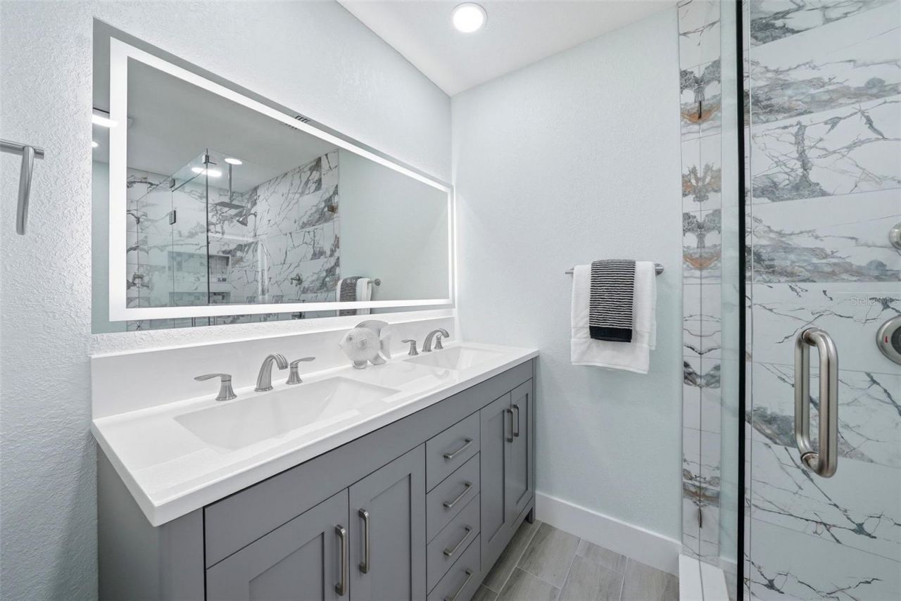 5611 Venetian Boulevard Ne, Saint Petersburg, FL 33703 Photo