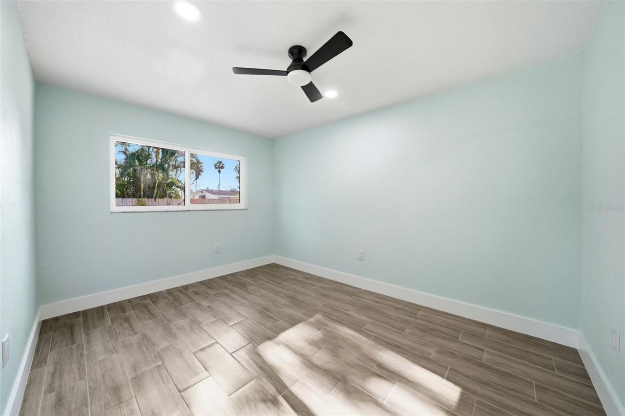 5611 Venetian Boulevard Ne, Saint Petersburg, FL 33703 Photo