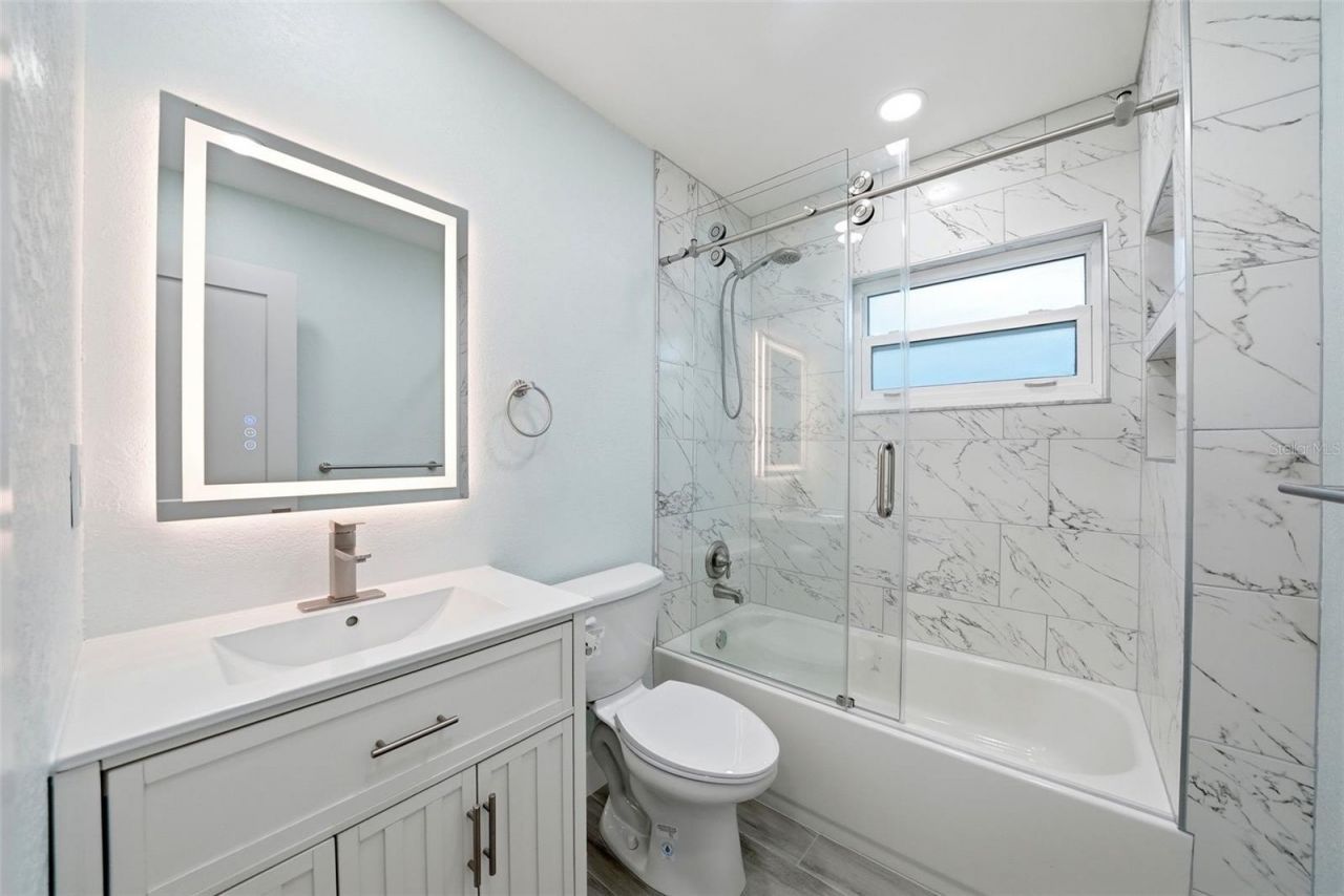5611 Venetian Boulevard Ne, Saint Petersburg, FL 33703 Photo