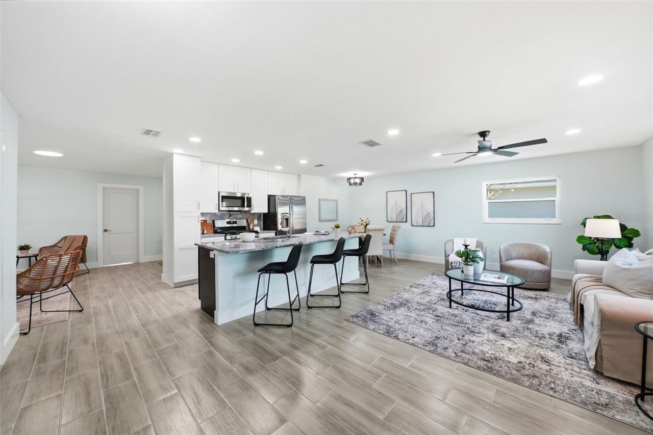 5611 Venetian Boulevard Ne, Saint Petersburg, FL 33703 Photo