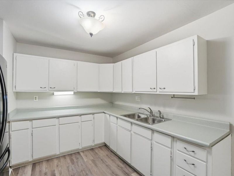 842 W 6th Street, Marysville, OH 43040 Photo 11