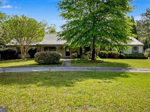 430 Antioch Road, Fayetteville, GA 30215