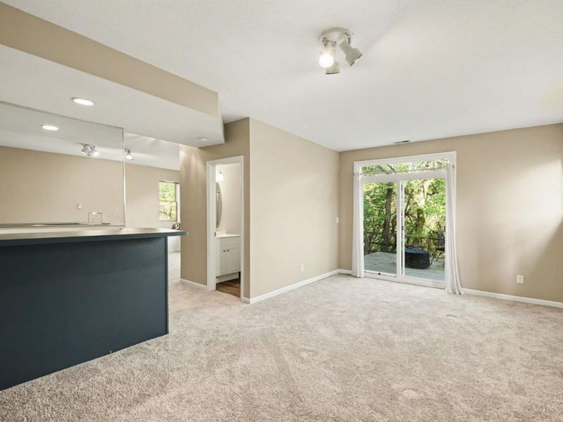 3623 Reemelin Rd, Cincinnati, OH 45211 Photo 19