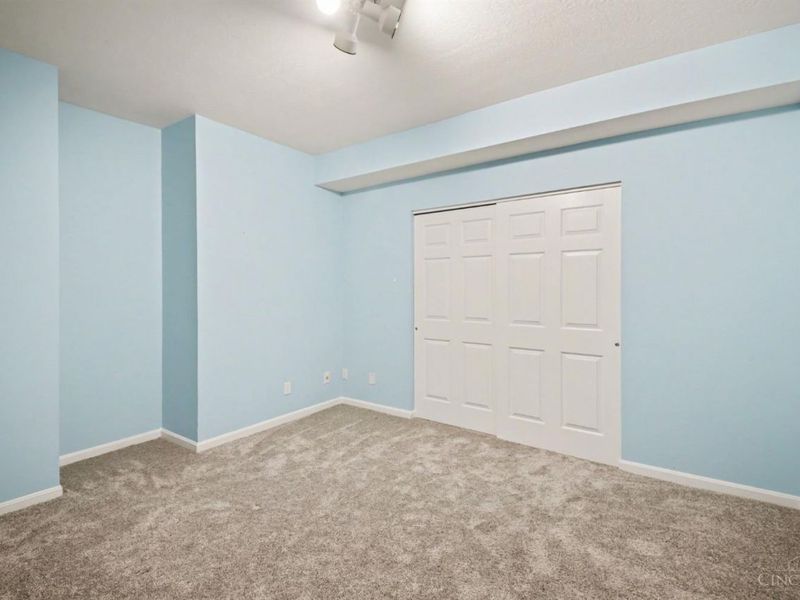 3623 Reemelin Rd, Cincinnati, OH 45211 Photo 20