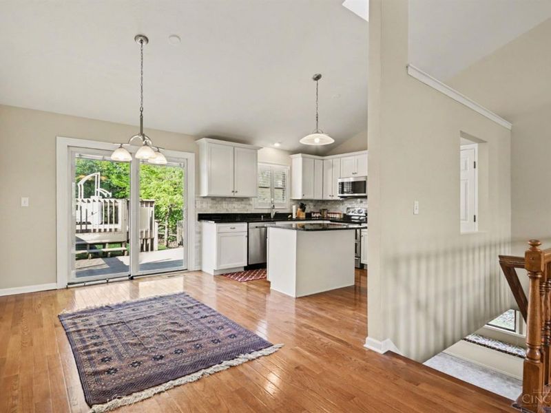 3623 Reemelin Rd, Cincinnati, OH 45211 Photo 7