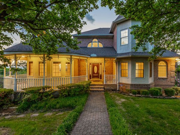 817 Harris Drive, Chattanooga, TN 37412