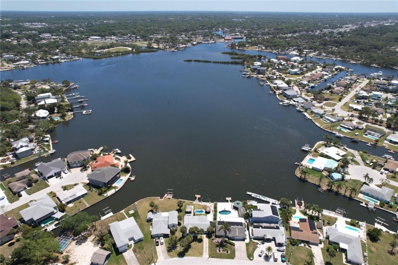 4930 Bay Park Drive , Port Richey, FL 34668 Photo