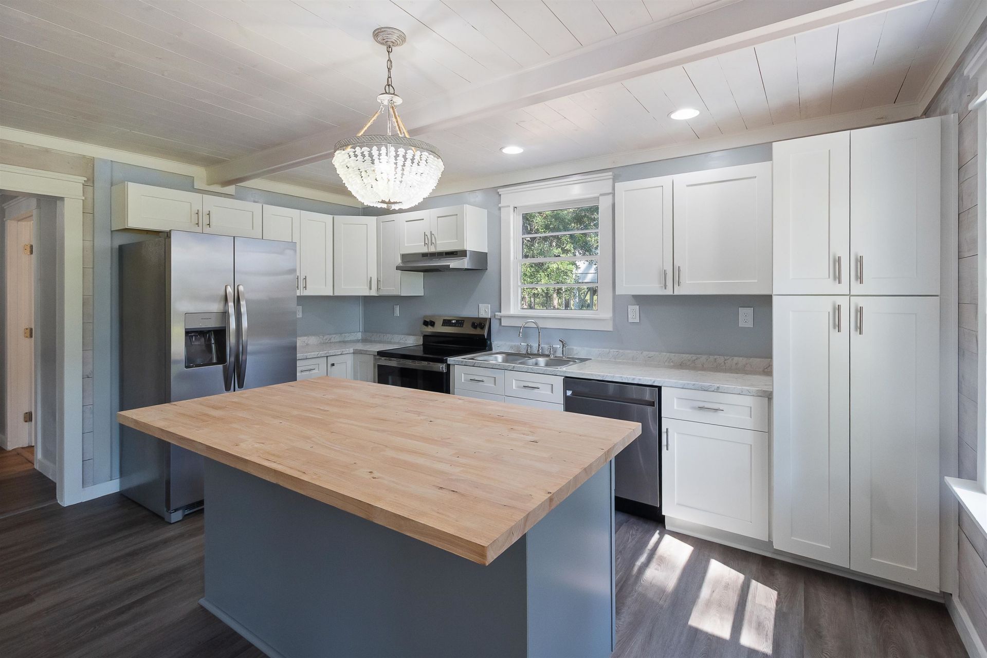 18 Suwannee Avenue, Panacea, FL 32346 Photo