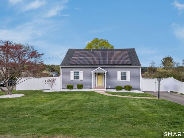 2 Lakeview, Branford, CT 06405