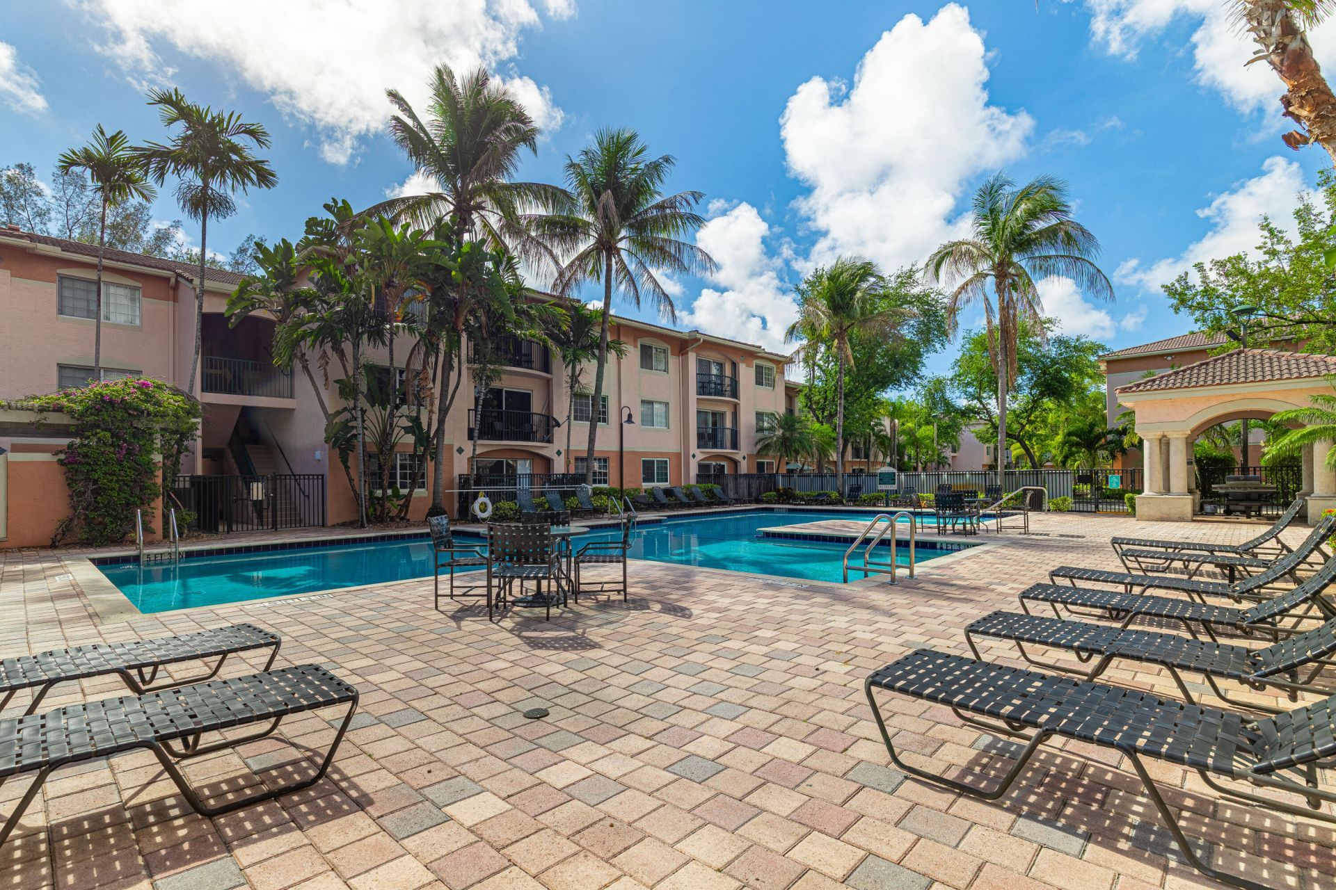 2009 SE 10th Avenue, Unit 309, Fort Lauderdale, FL 33316 Photo