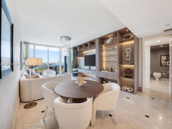 100 S Pointe Dr , Unit 702, Miami Beach, FL 33139