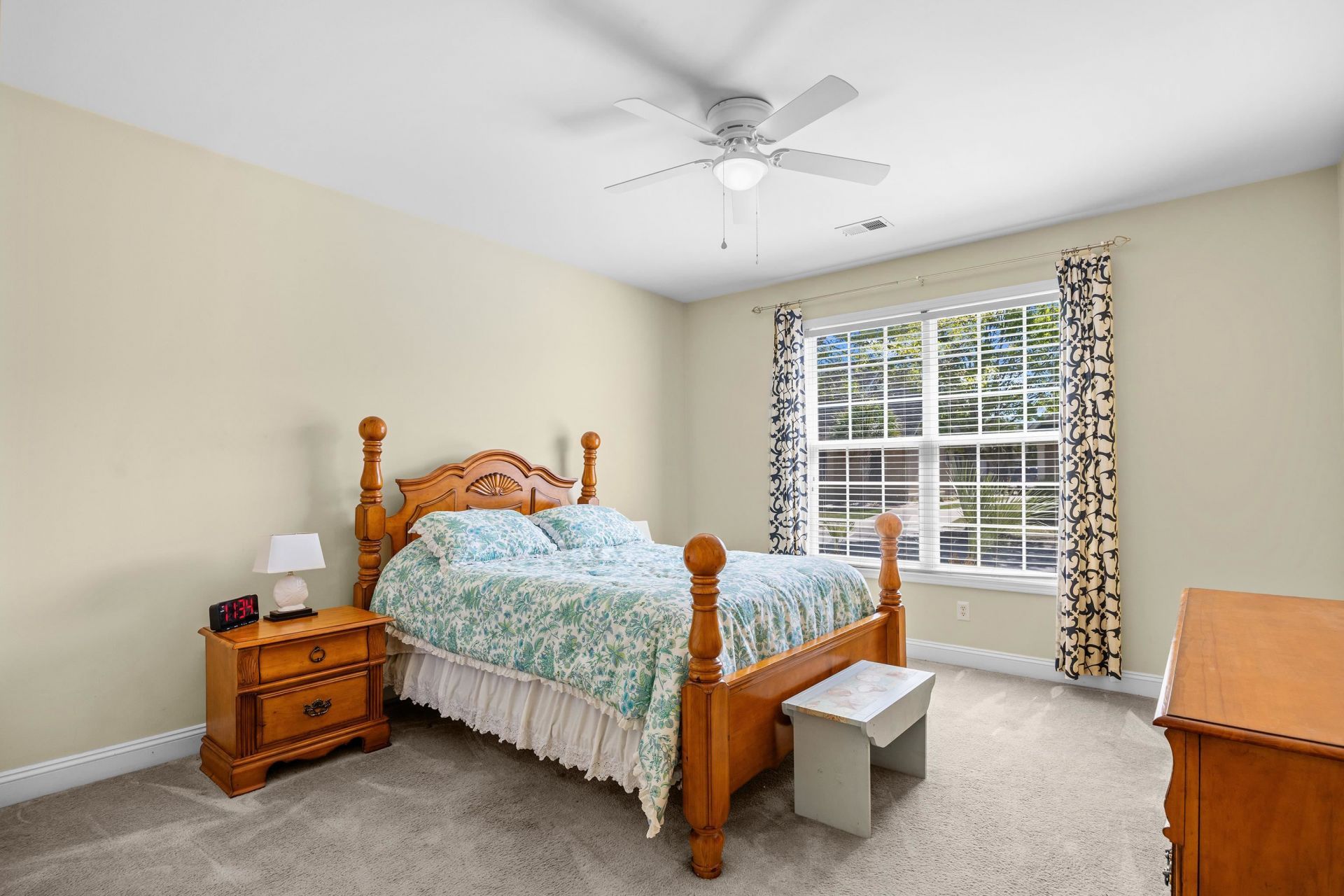 1121 Shire Way Photo 21