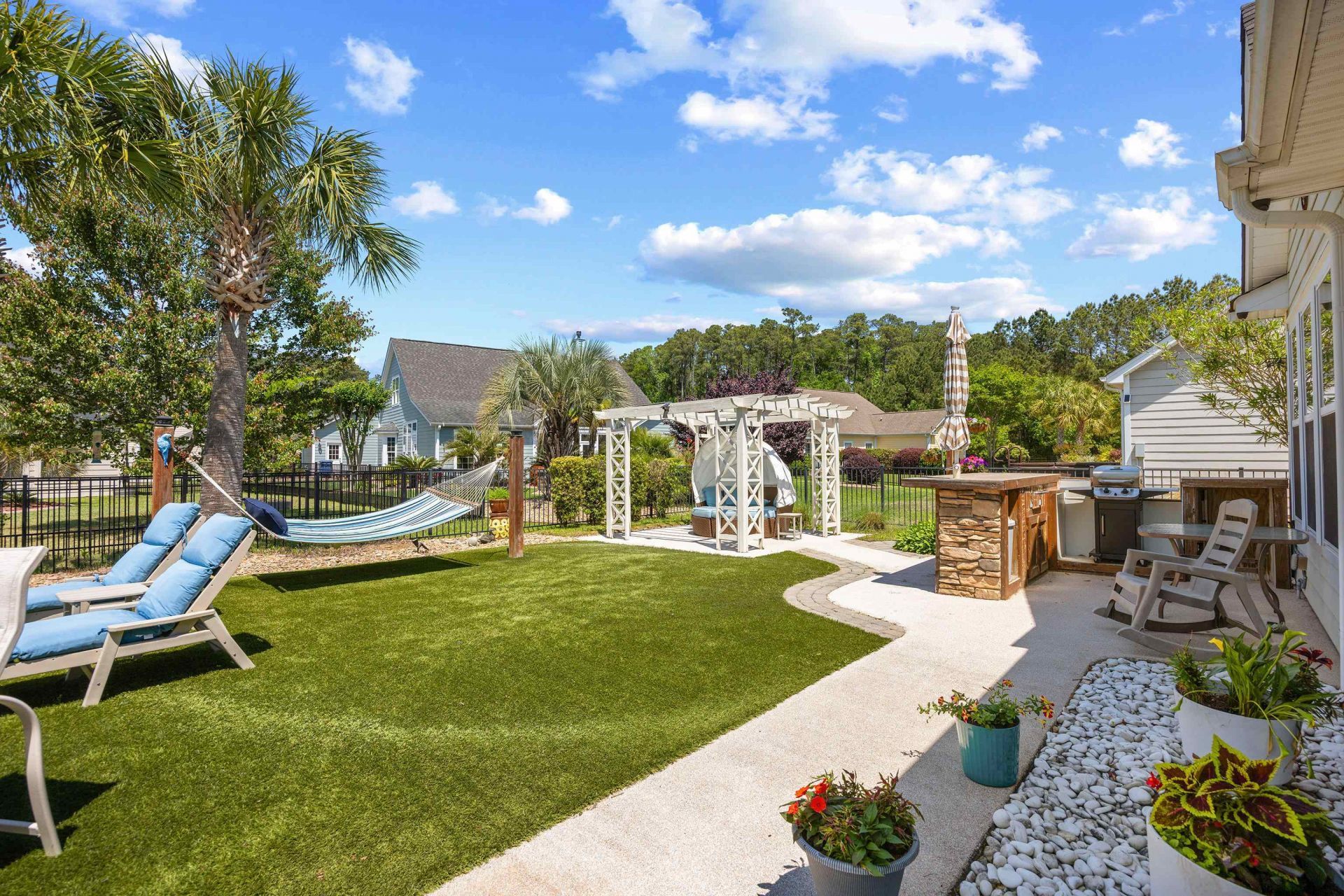 1121 Shire Way Photo 31