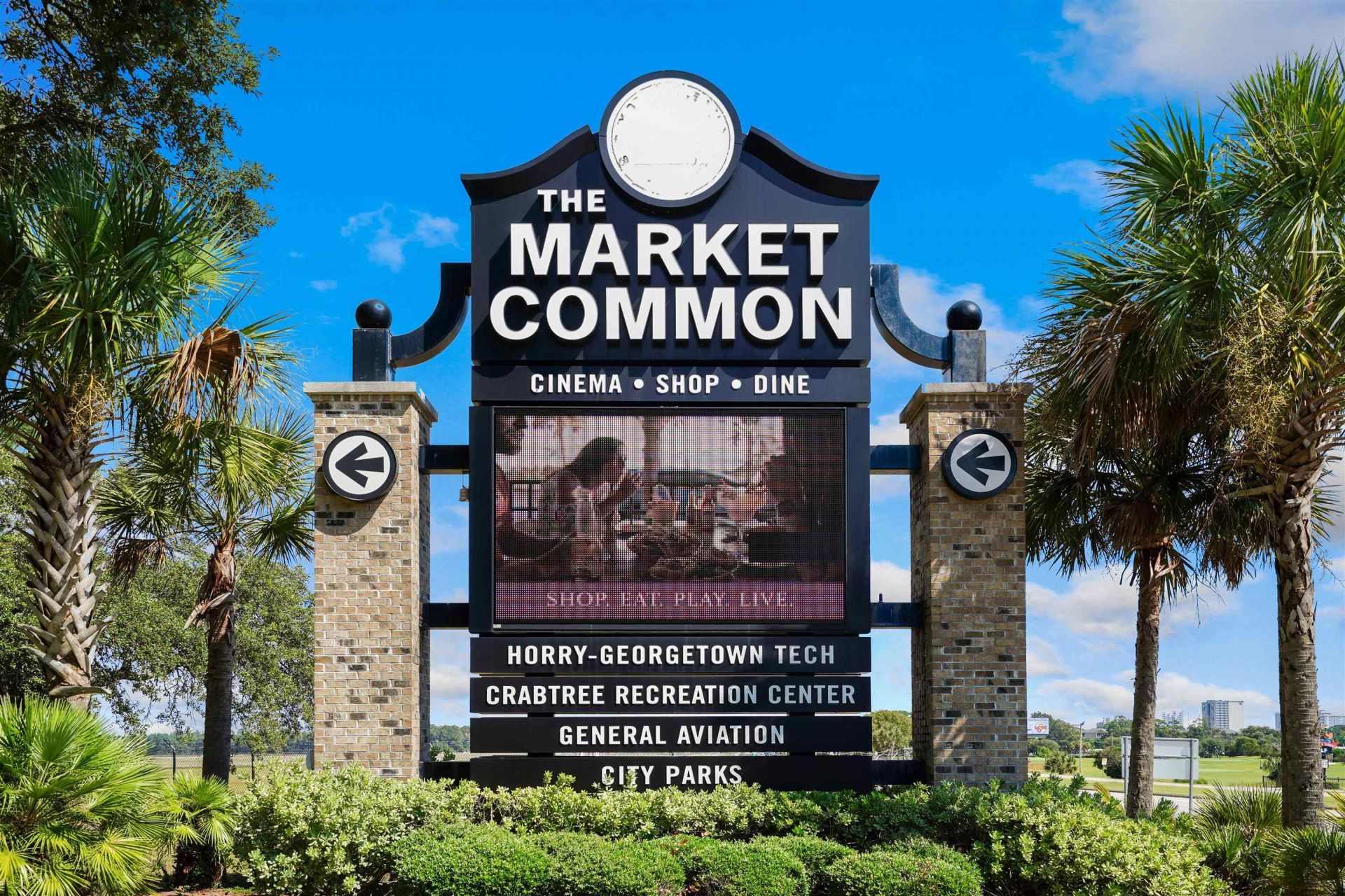 1121 Shire Way Photo 43