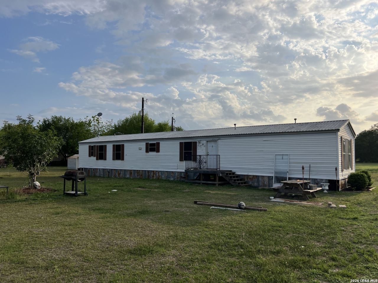 382 Heinemeyer, Seguin, TX 78155 Main Photo