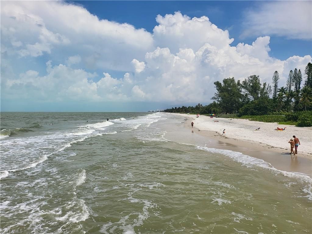 49 High Point Cir S, Unit 102, Naples, FL 34103 Photo