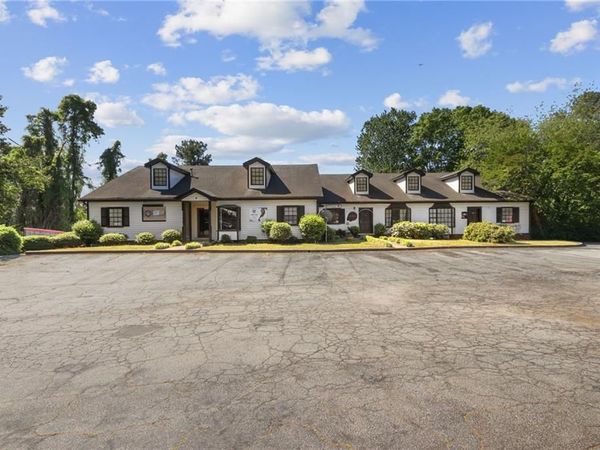 4759 Rockbridge Road, Stone Mountain, GA 30083