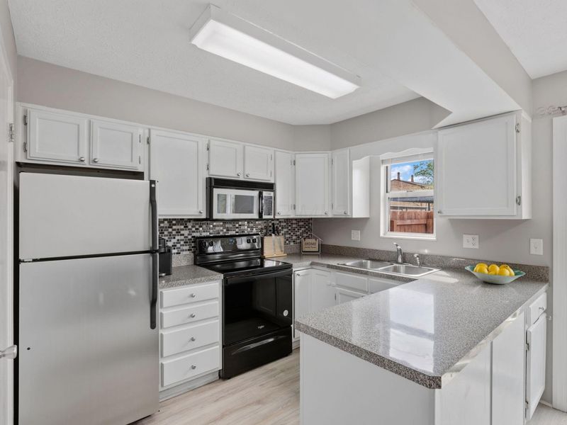 4641 Orwell Drive, Columbus, OH 43220 Photo 7