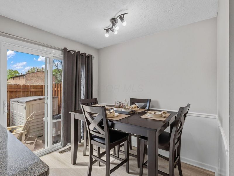 4641 Orwell Drive, Columbus, OH 43220 Photo 9