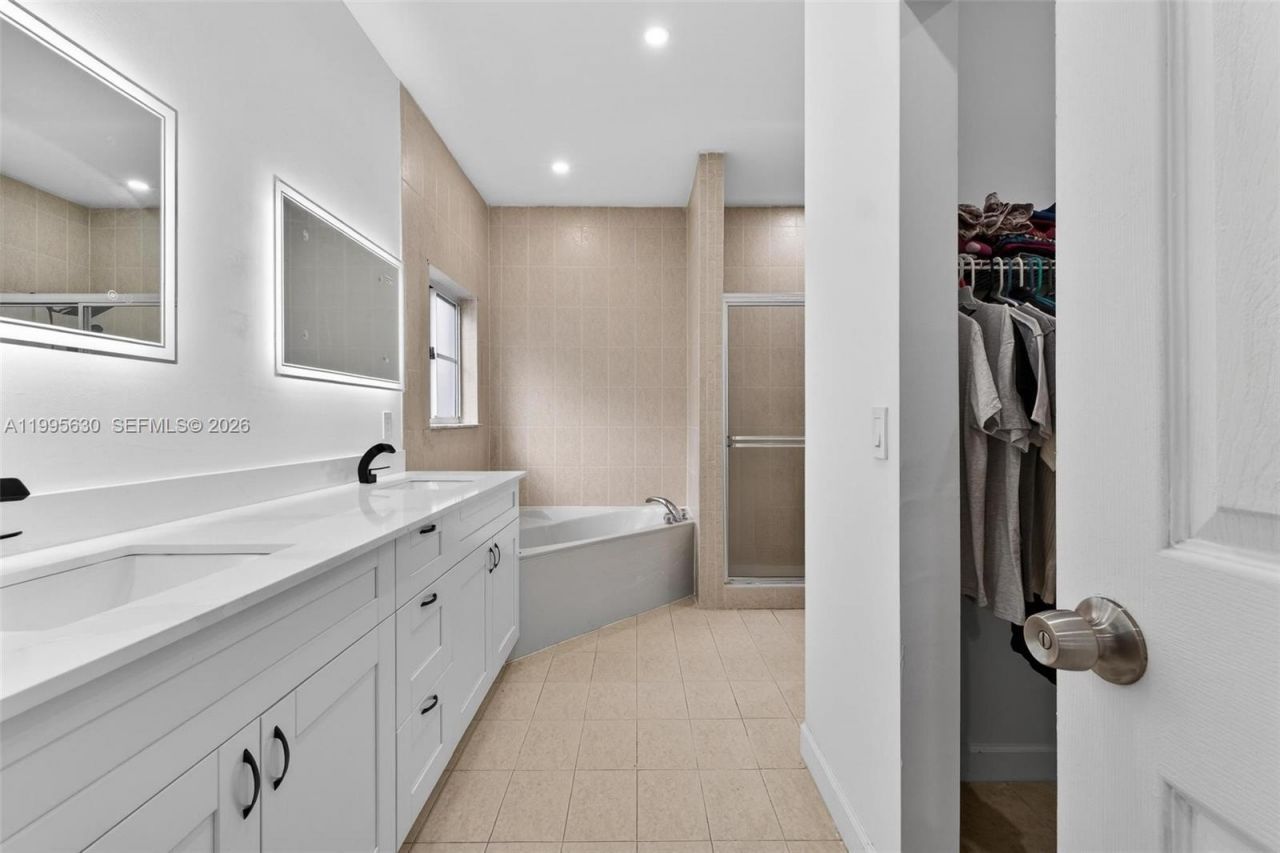 1281 NE 41st Pl , Homestead, FL 33033 Photo