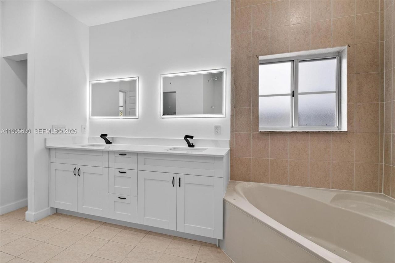 1281 NE 41st Pl , Homestead, FL 33033 Photo