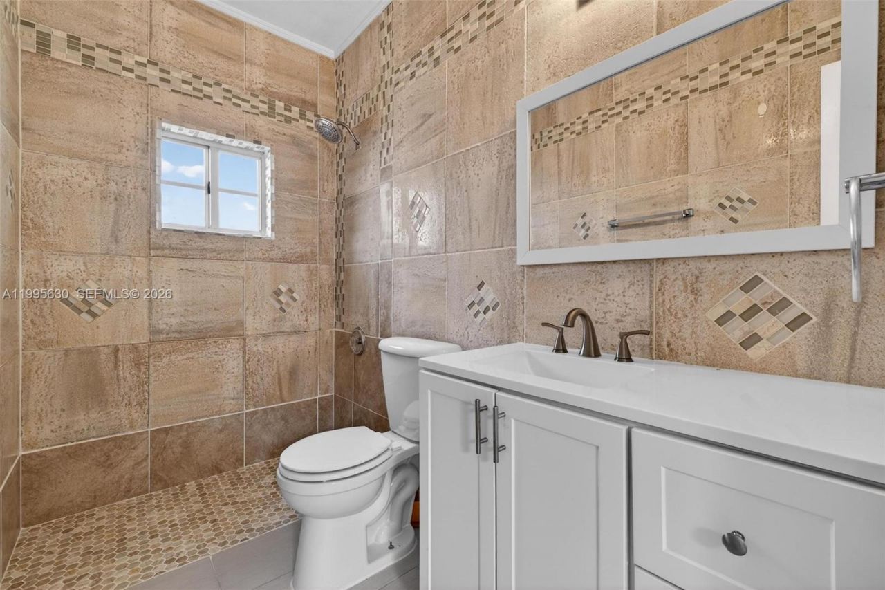 1281 NE 41st Pl , Homestead, FL 33033 Photo